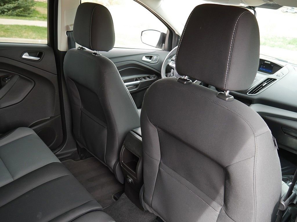 Used 2016 Ford Escape SE AWD/4WD image 45