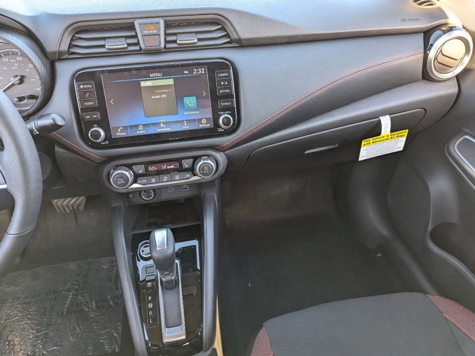 New 2025 Nissan Versa SR w/ Trunk Package FWD image 21