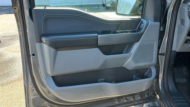 Used 2025 Ford F150 XLT w/ Equipment Group 301A Standard image 9