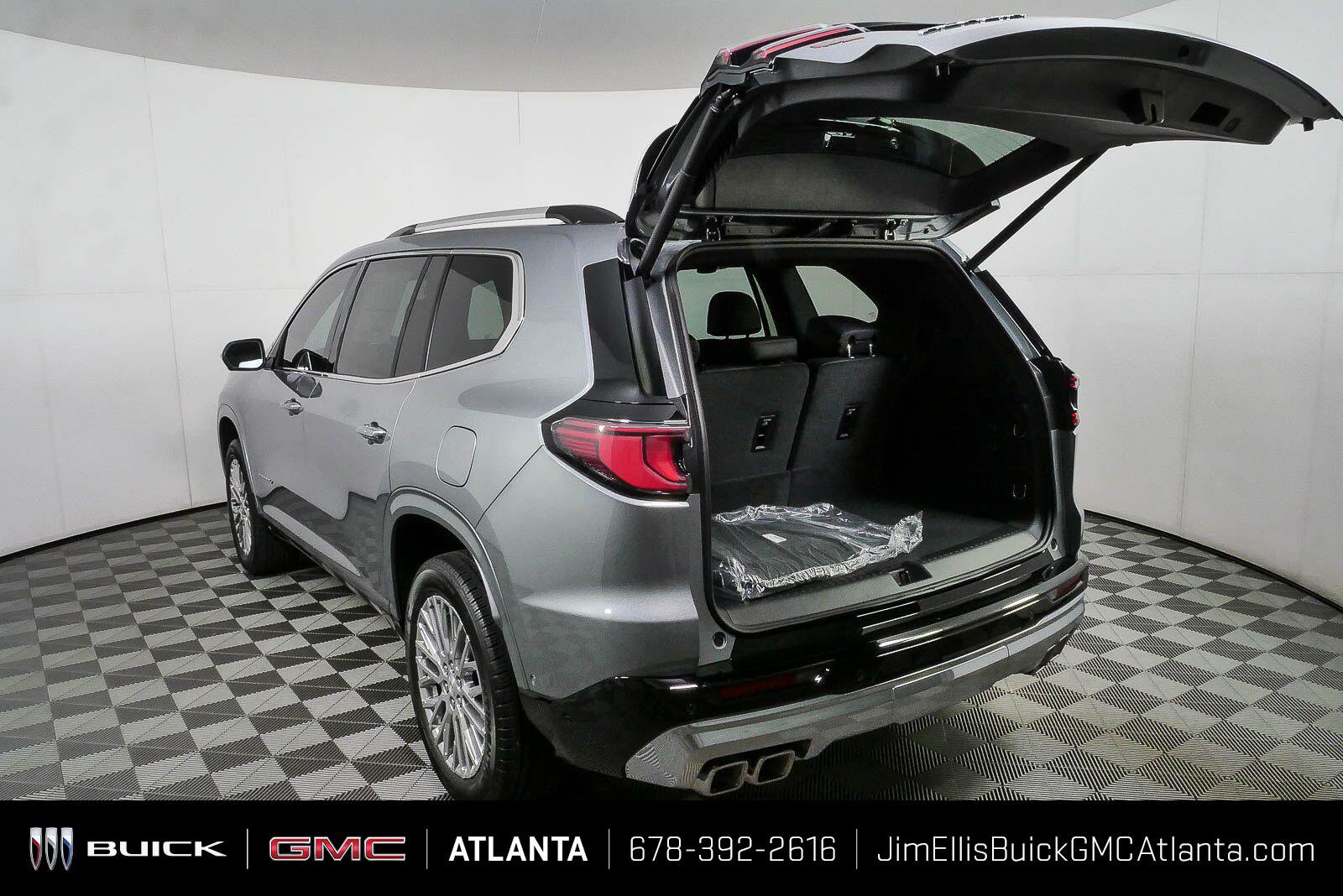 New 2026 GMC Acadia Denali w/ Super Cruise Package FWD image 35