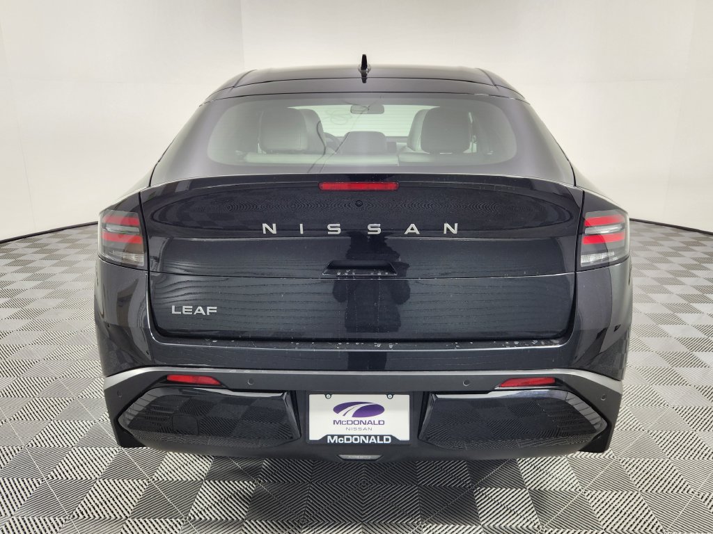 New 2026 Nissan Leaf SV+ w/ Floor Mat Package (SV+) FWD image 4