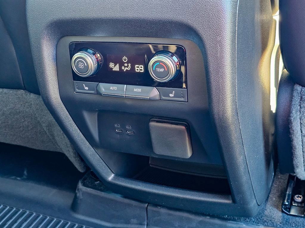 New 2026 GMC Acadia AT4 w/ Luxury Package image 42