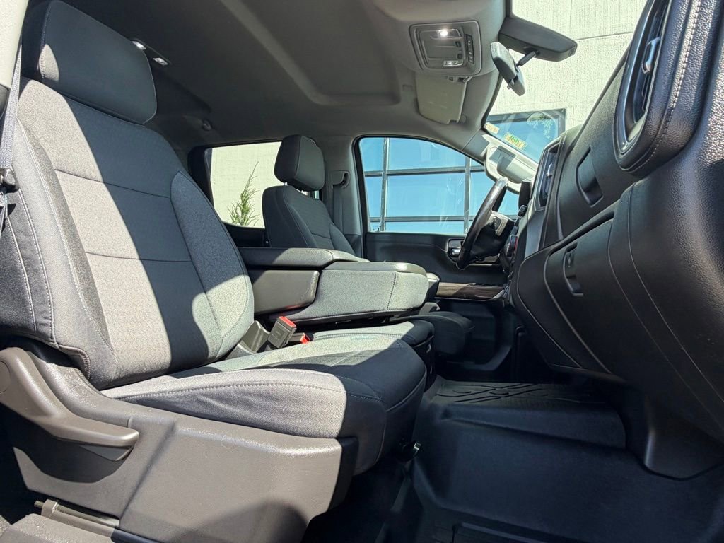 Used 2019 Chevrolet Silverado 1500 LT w/ True North Edition AWD/4WD image 10