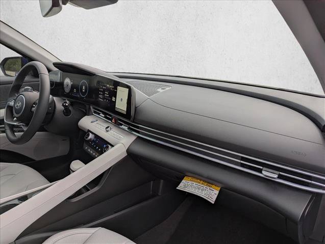 New 2026 Hyundai Elantra Limited FWD image 28