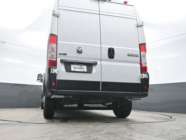 Used 2025 RAM ProMaster 2500 w/ Convenience Group image 34