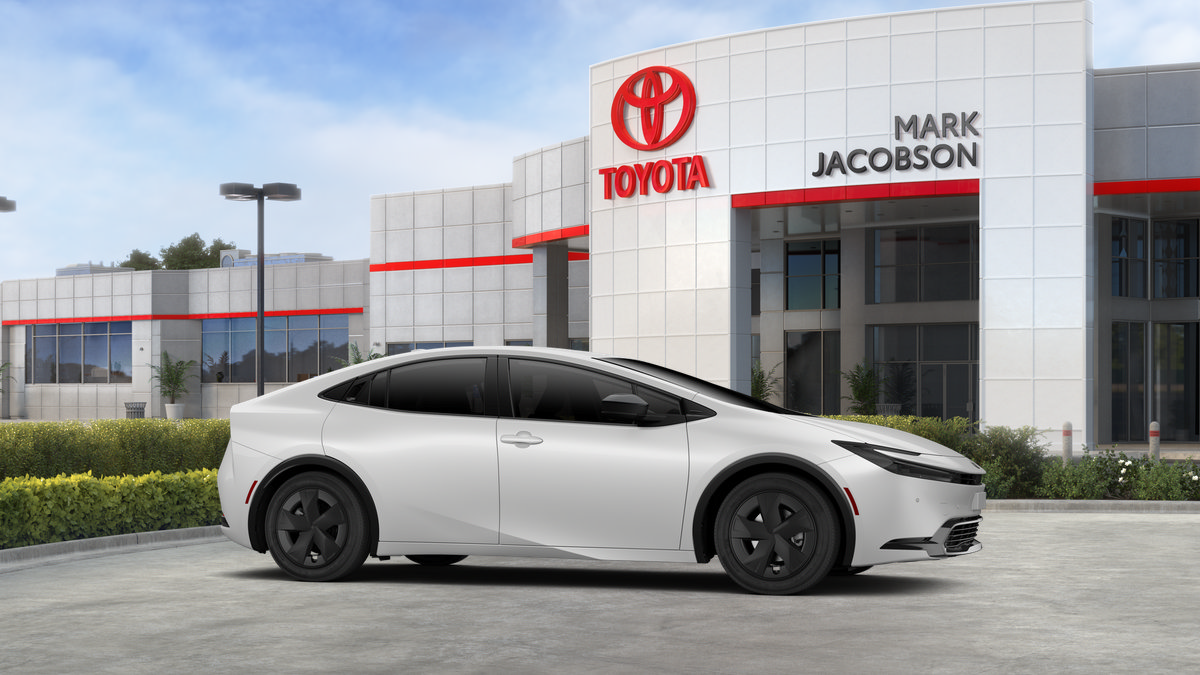 New 2027 Toyota Prius LE FWD image 13