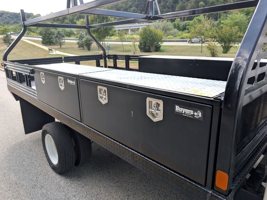 Used 2019 Ford E-450 and Econoline 450 Super Duty w/ Power Windows & Locks Group image 8