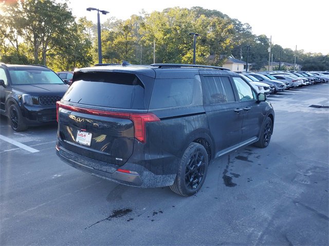 New 2026 Kia Carnival SX image 2