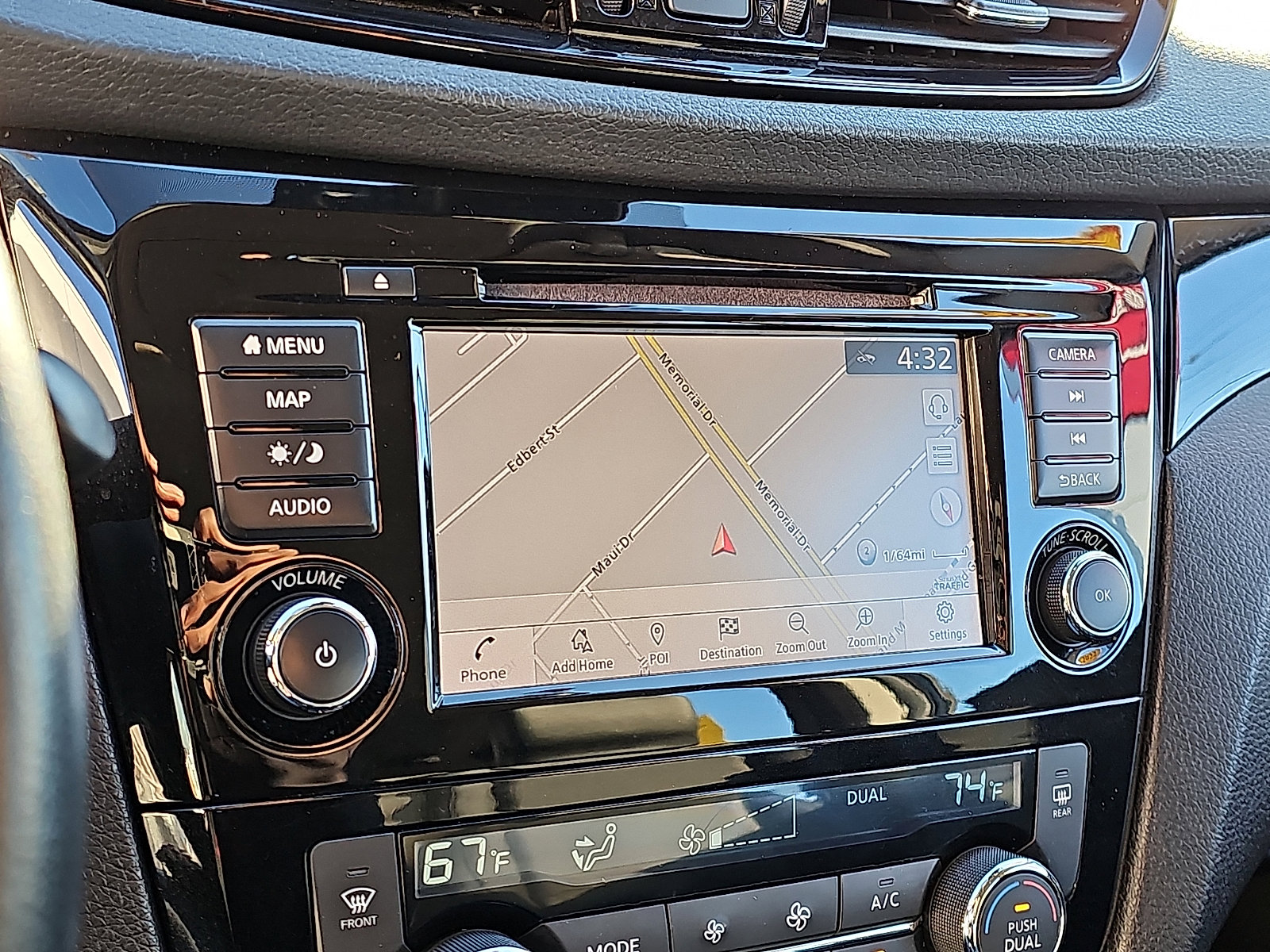 Certified 2022 Nissan Rogue Sport SL image 16