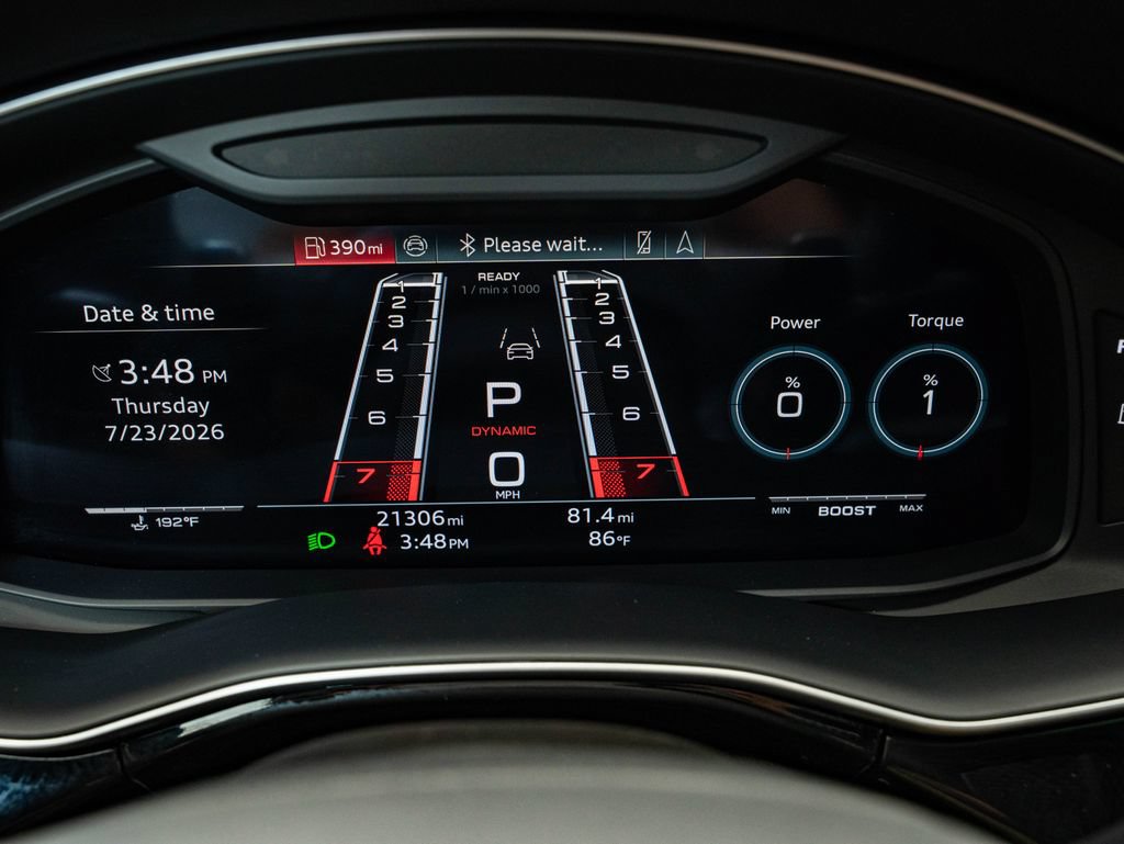 Used 2024 Audi RS Q8 AWD/4WD image 35