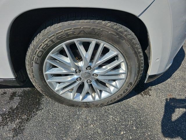 Used 2017 Jeep Grand Cherokee Summit AWD/4WD image 9
