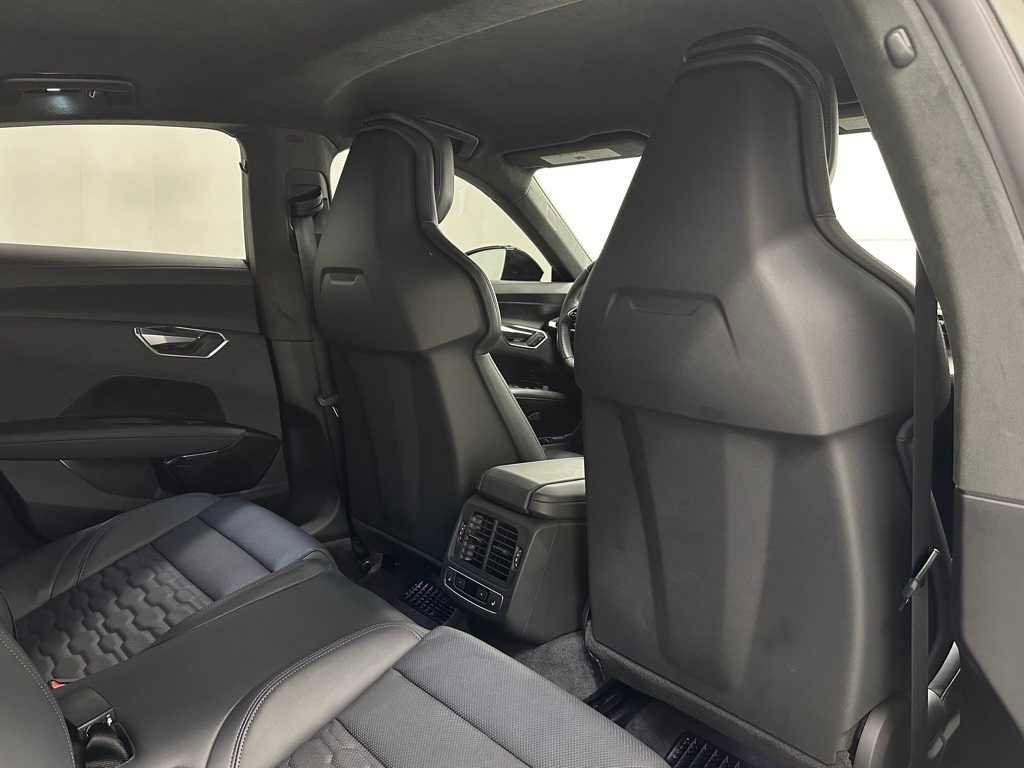 Used 2023 Audi RS e-tron GT w/ Carbon Performance Package image 20