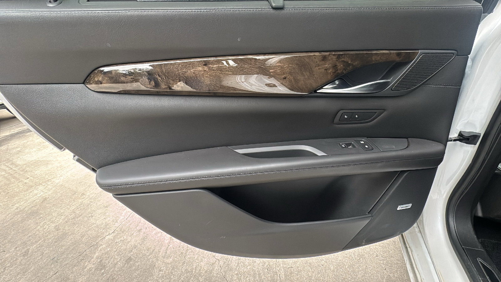 Used 2016 Cadillac CT6 Luxury w/ Active Chassis Package image 16