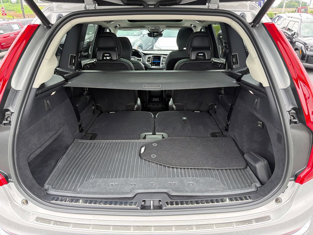 Used 2023 Volvo XC90 B6 Ultimate w/ Protection Package Premier AWD/4WD image 18