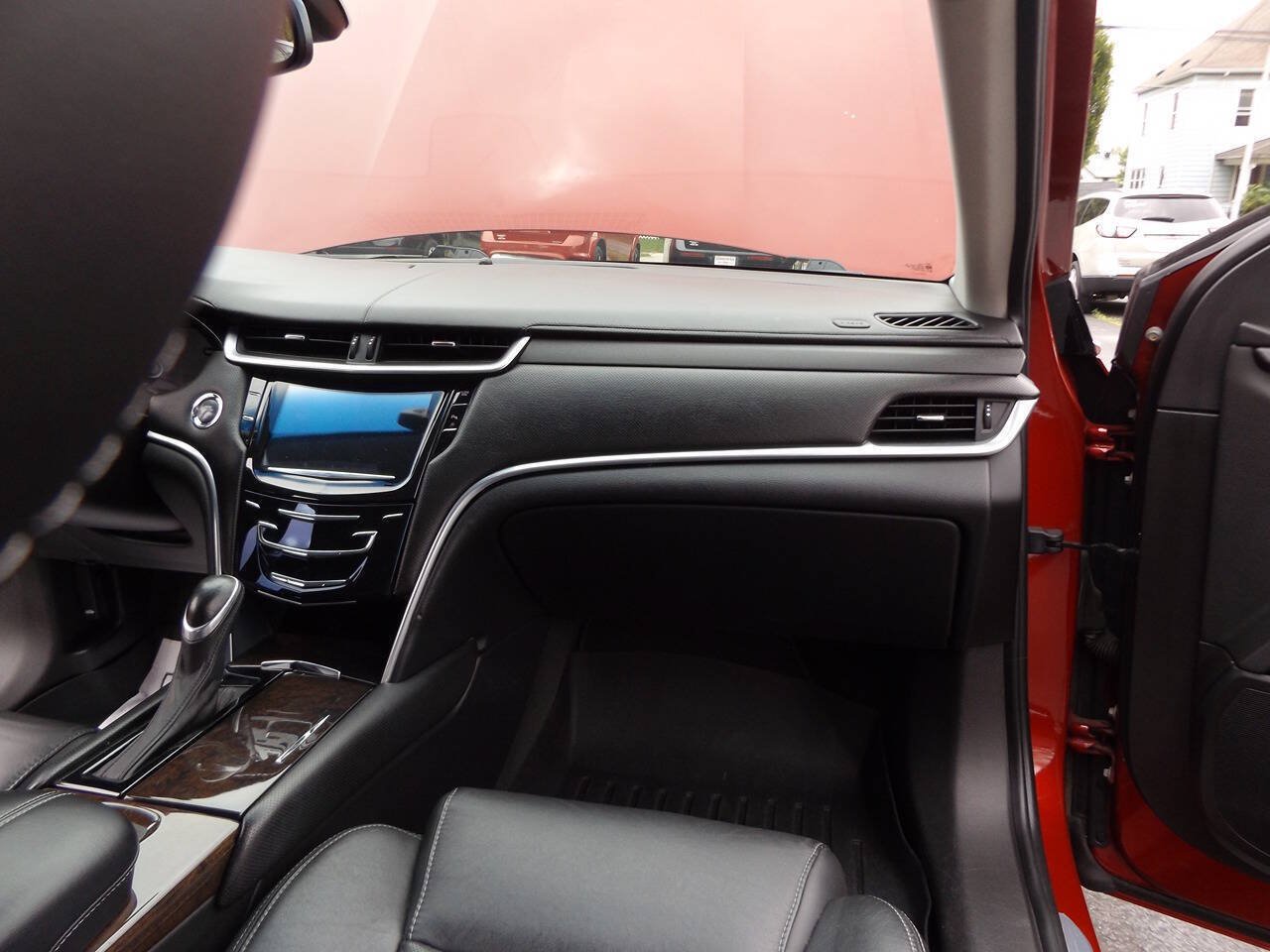 Used 2013 Cadillac XTS FWD image 24