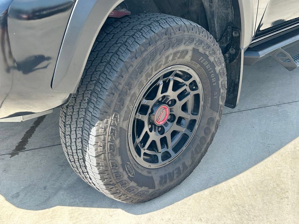 Certified 2023 Toyota Tacoma TRD Pro AWD/4WD image 9