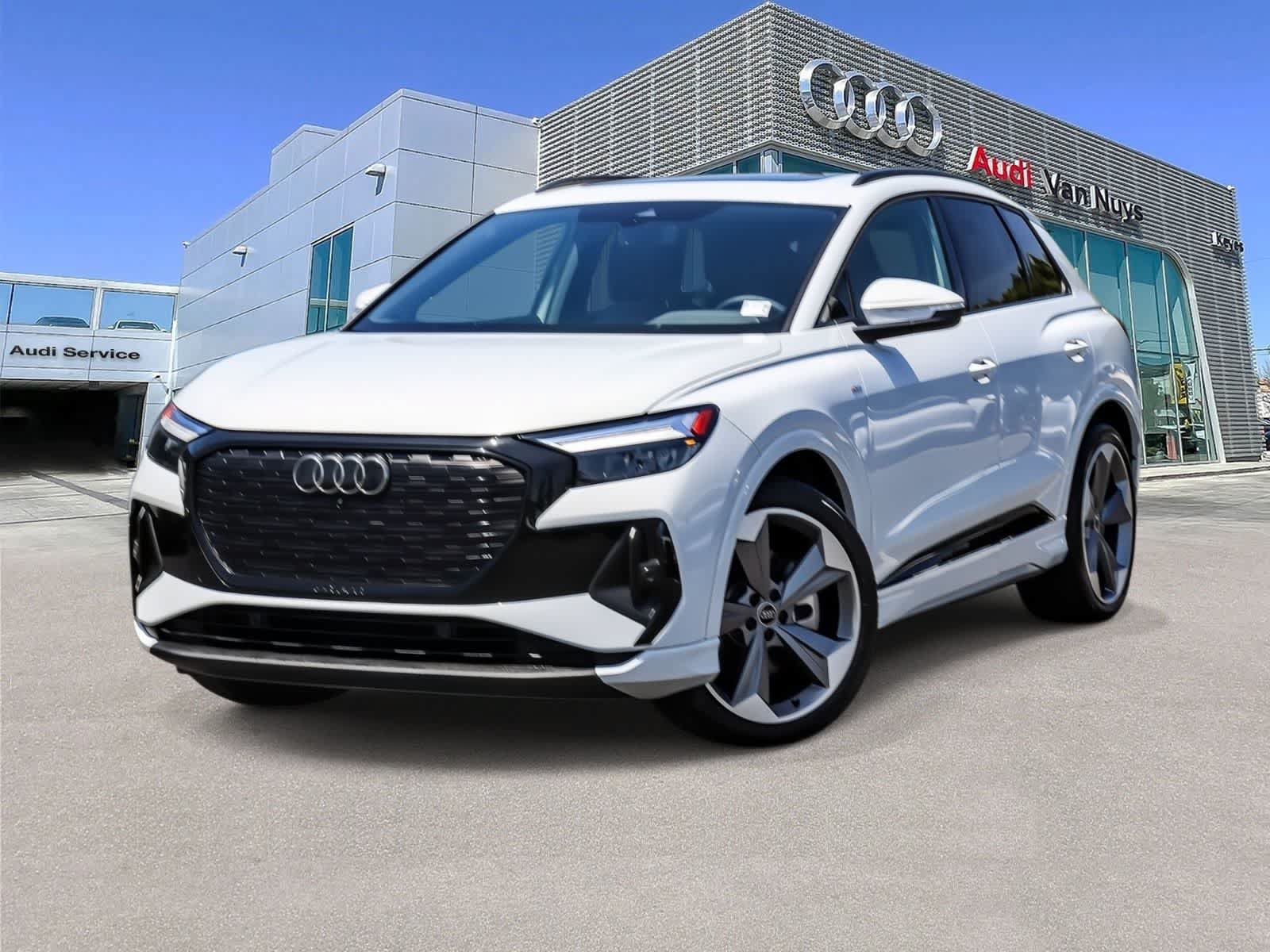 Used 2025 Audi Q4 e-tron Premium Plus w/ Premium Plus