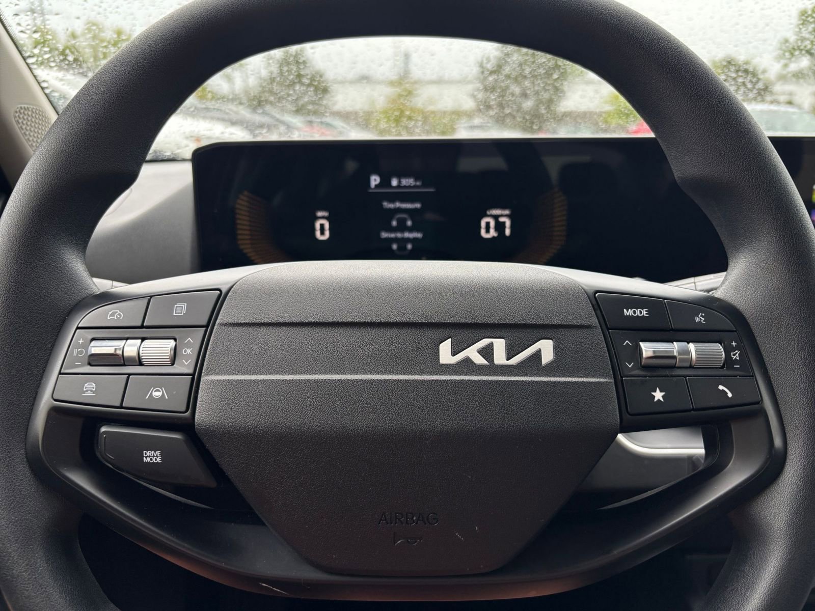 Used 2025 Kia K4 FWD image 27