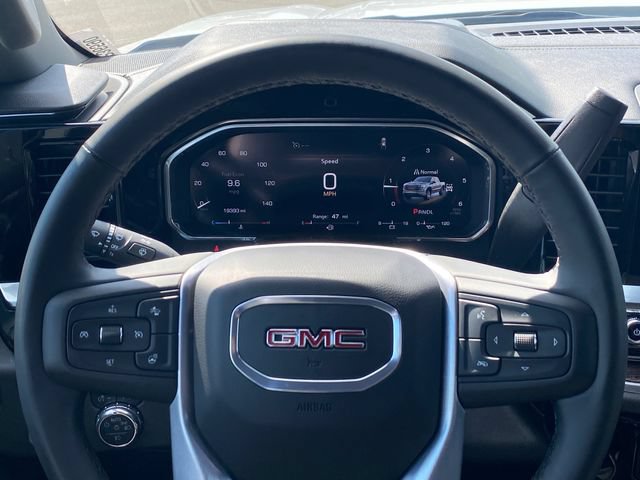 Certified 2026 GMC Sierra 1500 Elevation AWD/4WD image 8
