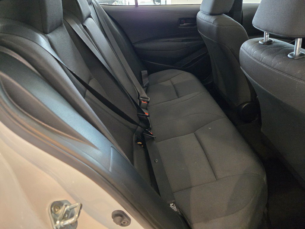 Used 2025 Toyota Corolla LE FWD image 8