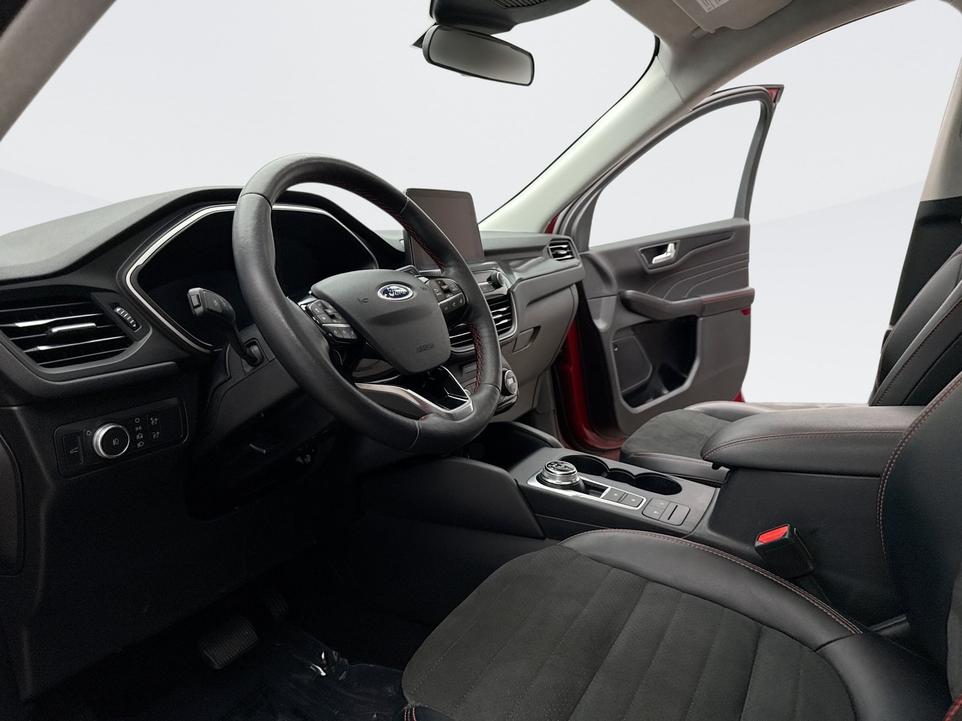 Used 2021 Ford Escape SEL w/ SEL Stealth AWD Package image 12
