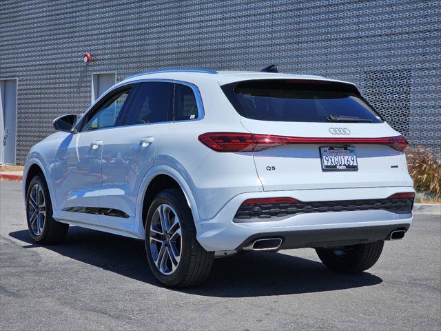 Certified 2025 Audi Q5 Premium w/ Convenience Package AWD/4WD image 9
