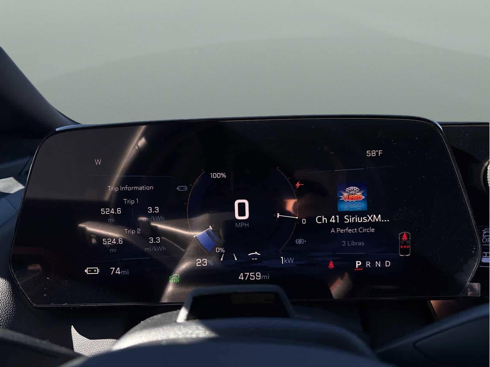 Used 2024 Chevrolet Equinox EV RS w/ Active Safety Package 3 image 21