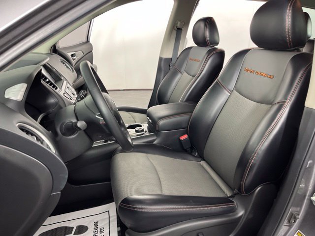Used 2020 Nissan Pathfinder SV w/ Rock Creek Edition AWD/4WD image 17