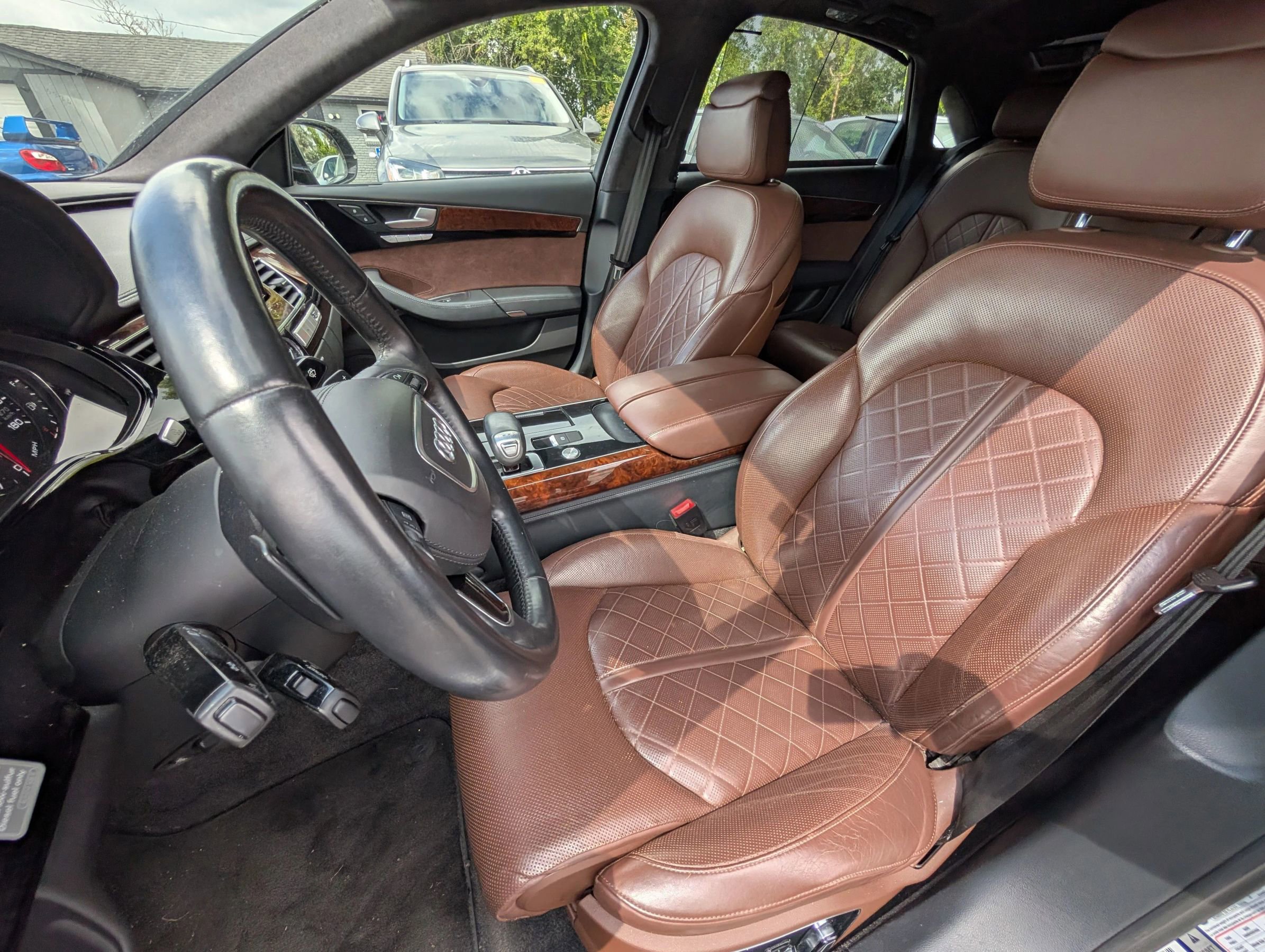 Used 2014 Audi A8 L TDI w/ Premium Package image 18
