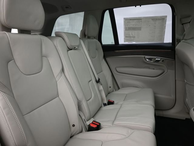 New 2026 Volvo XC90 B6 Ultra w/ Protection Package image 33