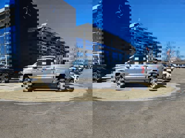 Used 2024 Chevrolet Colorado W/T image 5