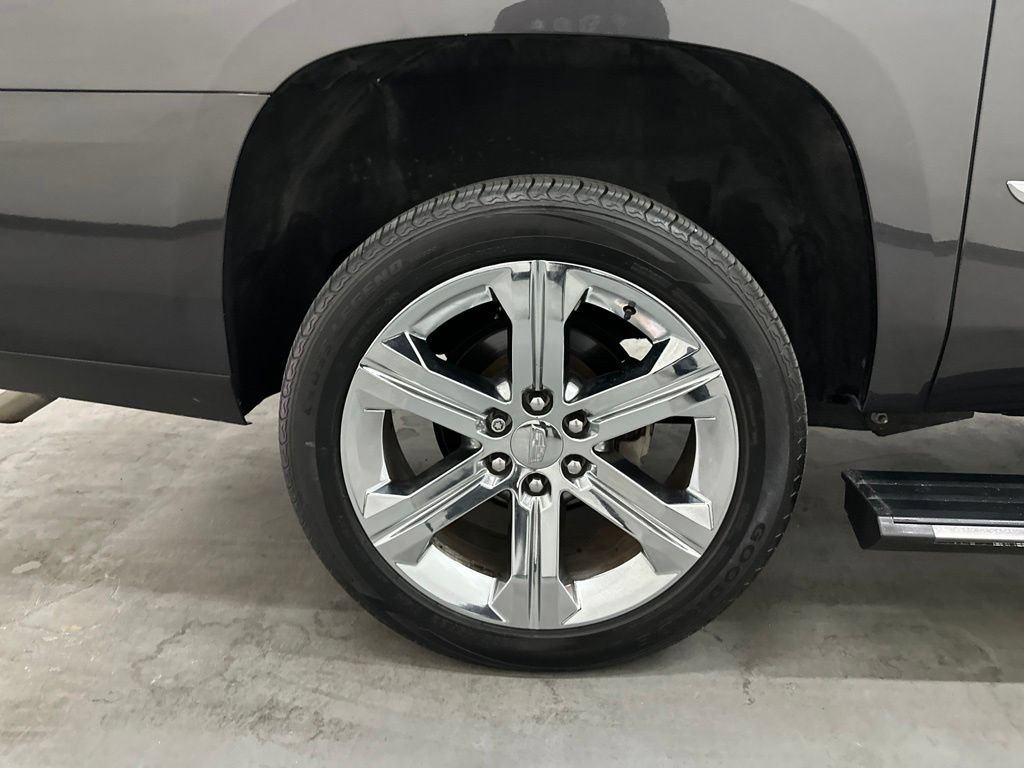 Used 2018 Cadillac Escalade ESV Premium Luxury RWD image 66