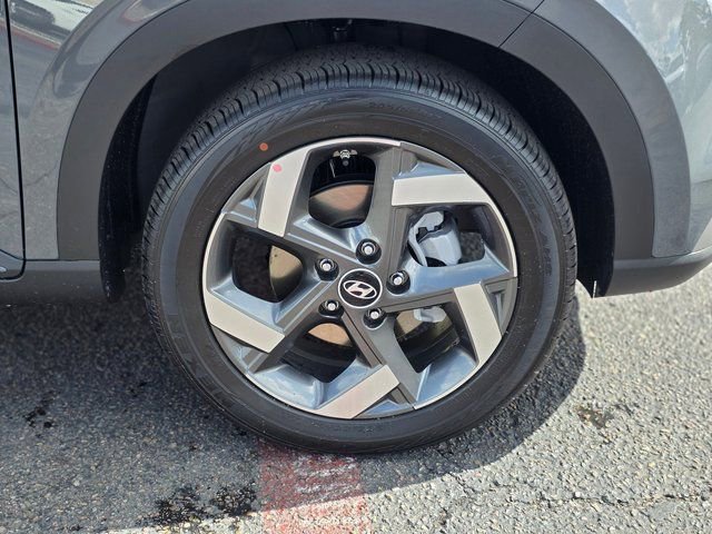 New 2026 Hyundai Venue SEL FWD image 8