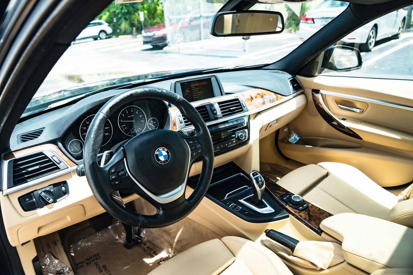 Used 2016 BMW 328i Sedan RWD image 10