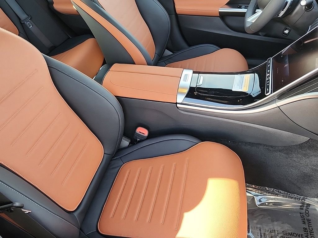 New 2024 Mercedes-Benz C 300 4MATIC Sedan image 19