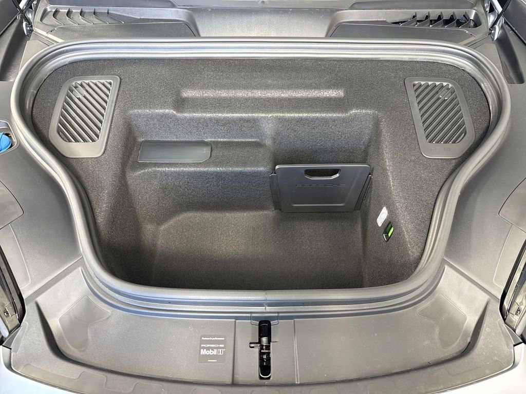 New 2026 Porsche Macan 4 Electric AWD/4WD image 22