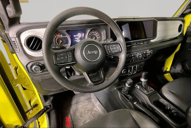 Used 2024 Jeep Wrangler Sport AWD/4WD image 7