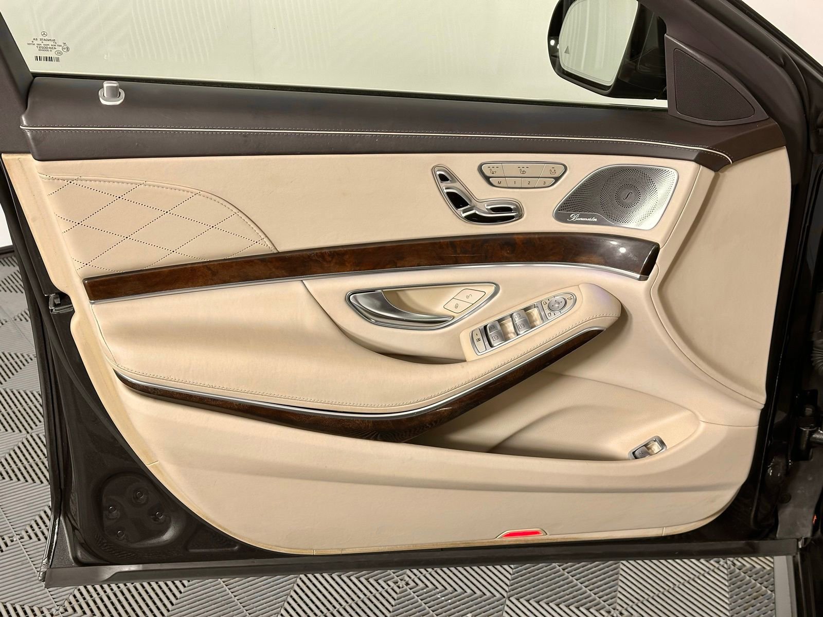 Used 2019 Mercedes-Benz S 560 4MATIC Sedan image 41