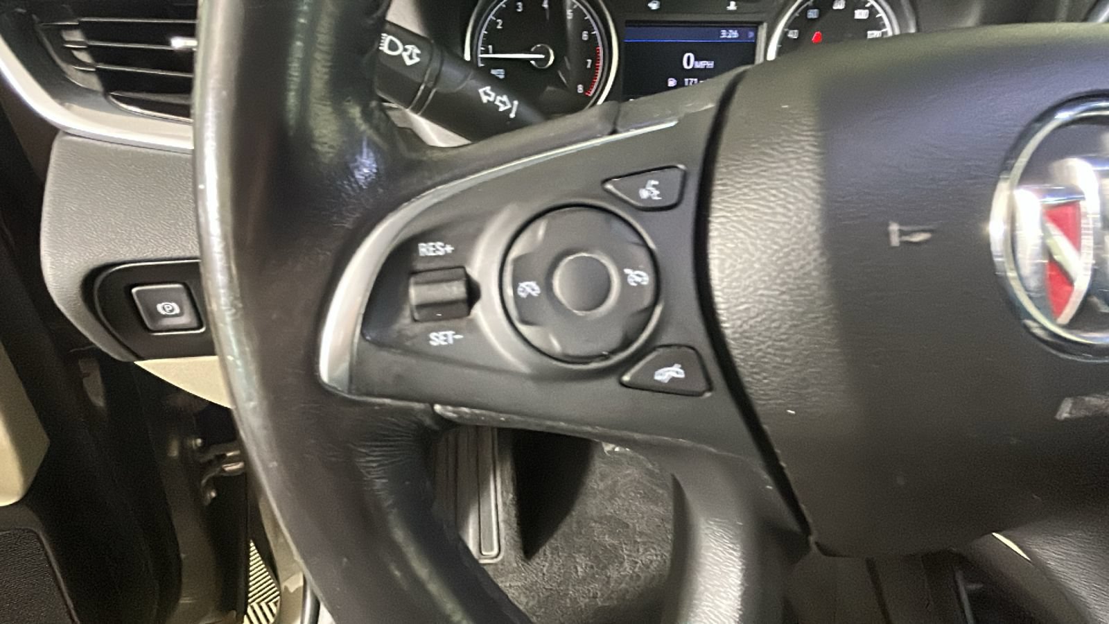 Used 2020 Buick Enclave Essence w/ LPO, Floor Liner Package FWD image 19