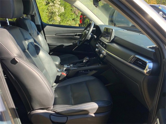 Used 2022 Kia Telluride S image 36