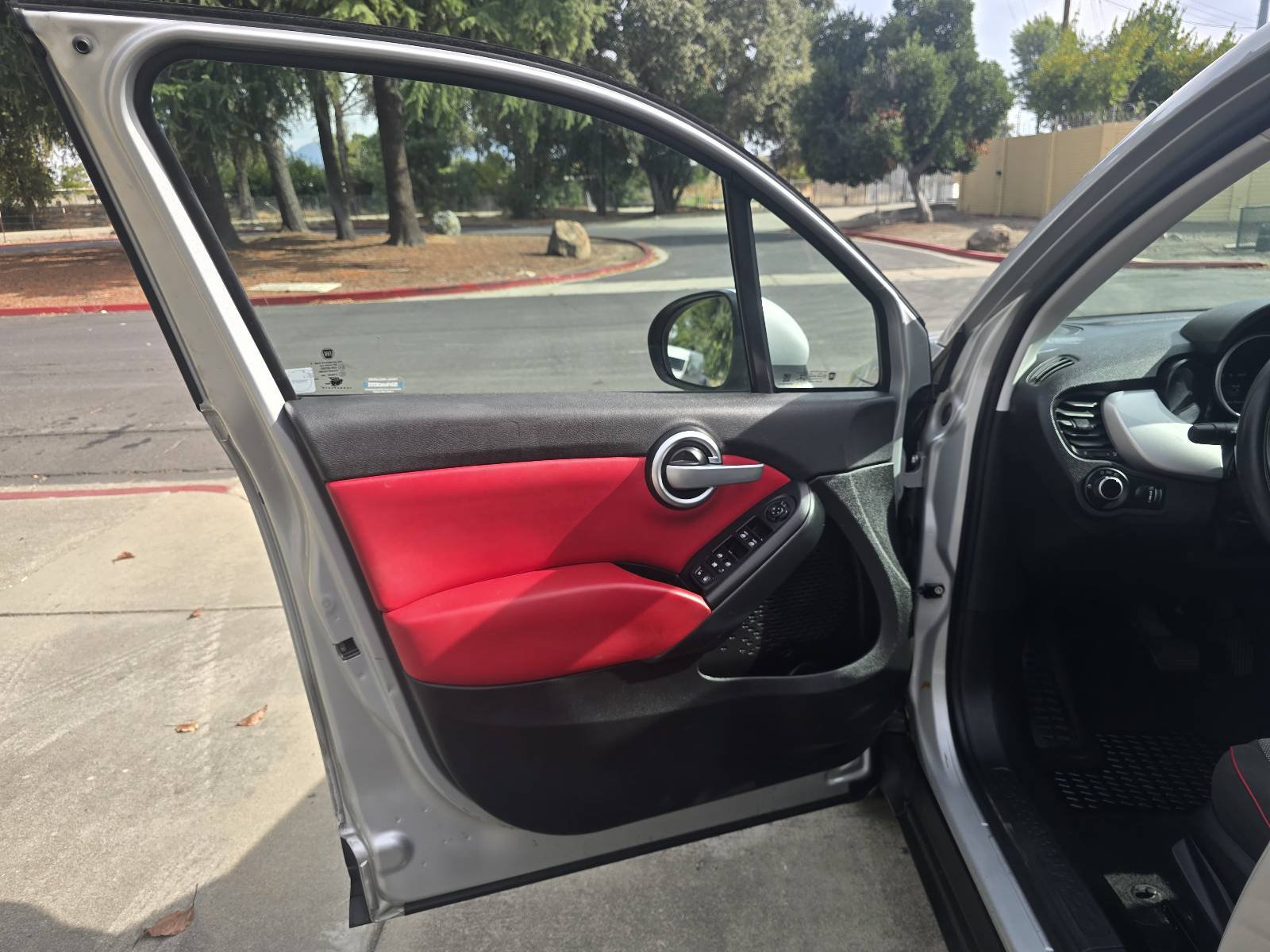 Used 2016 FIAT 500X Easy FWD image 5