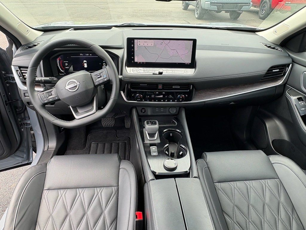 Used 2026 Nissan Rogue Platinum w/ Platinum Premium Package AWD/4WD image 22