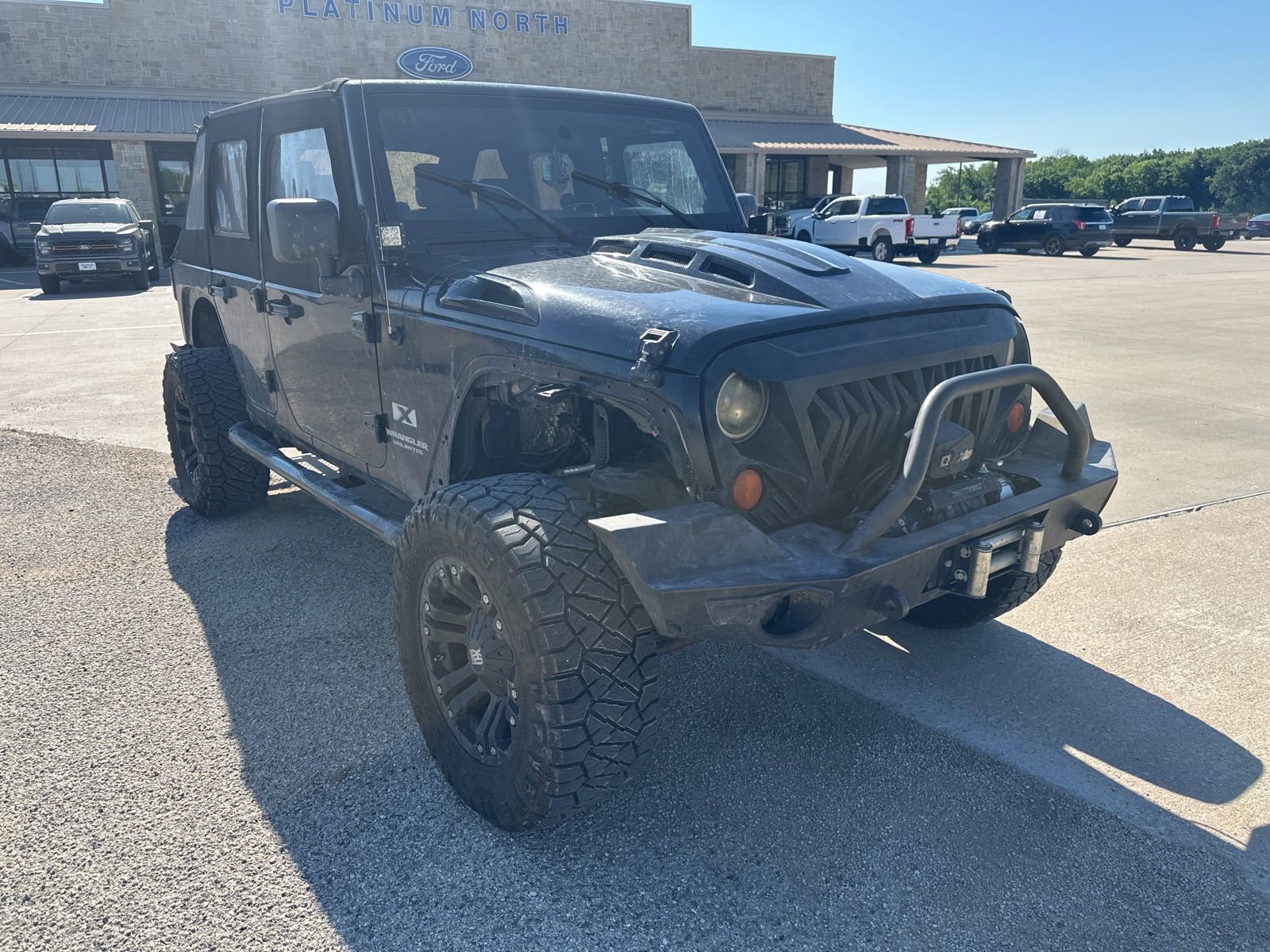 Used 2009 Jeep Wrangler Unlimited X w/ Trailer Tow Group AWD/4WD image 3