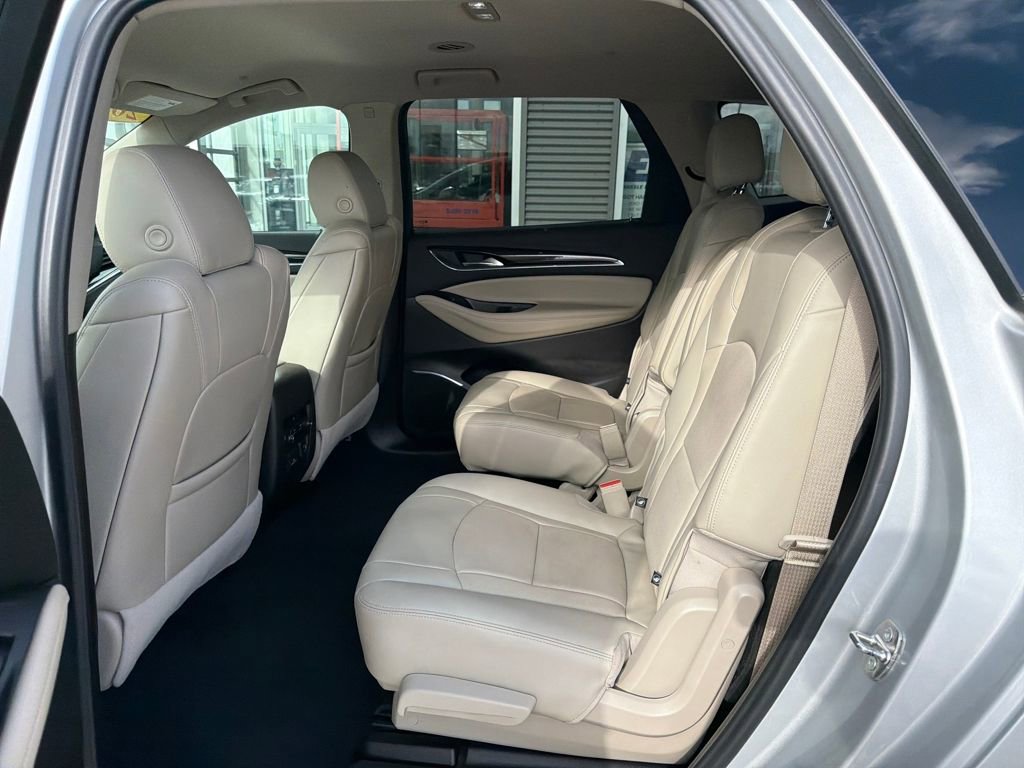 Used 2021 Buick Enclave Essence w/ Sound and Sites Package image 12