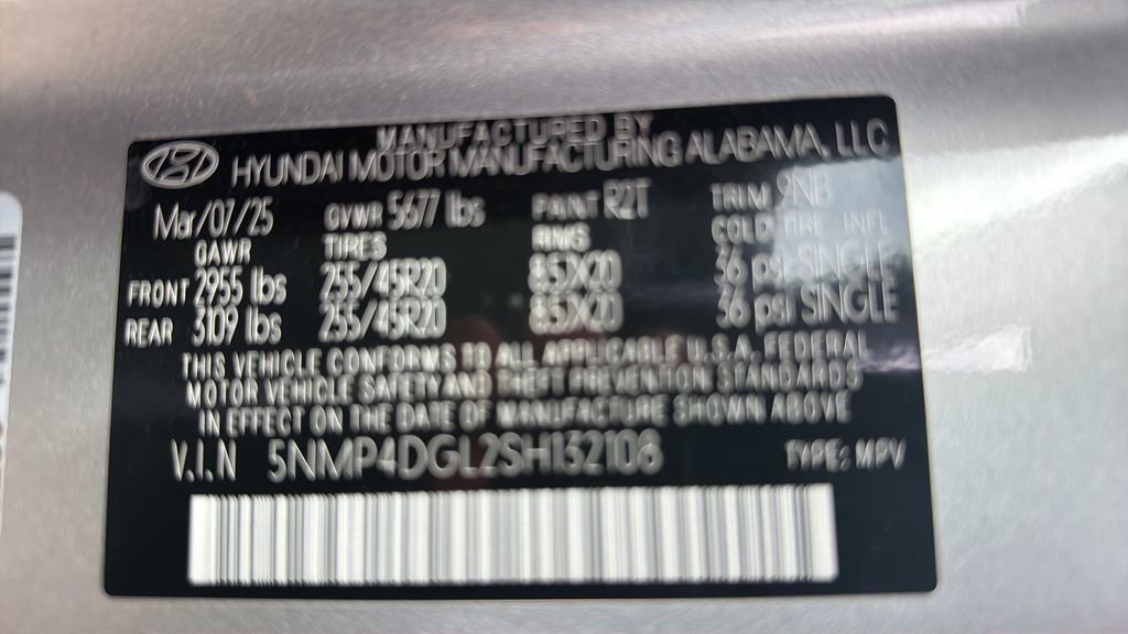 Used 2025 Hyundai Santa Fe Limited image 30
