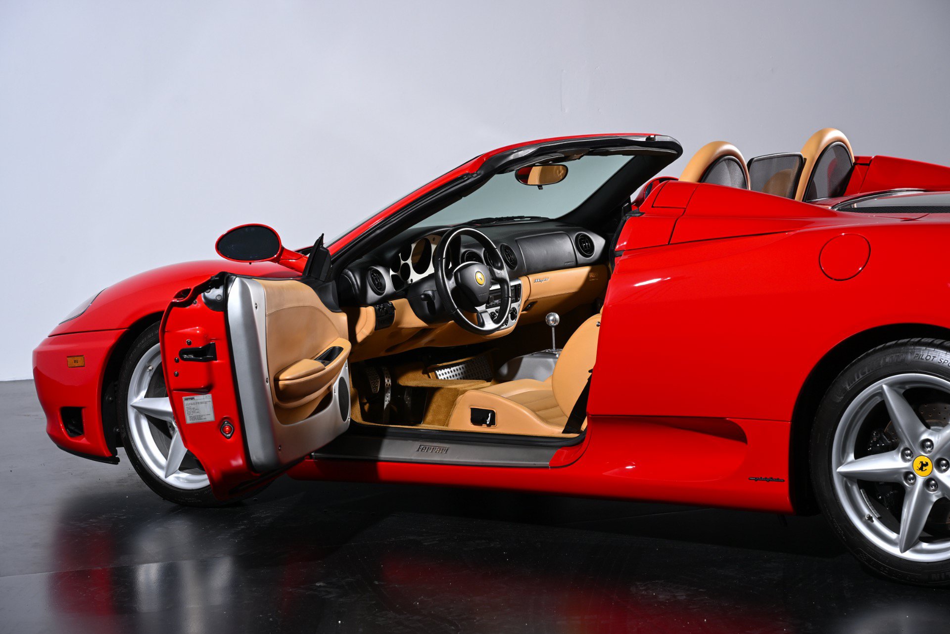 Used 2003 Ferrari 360 Spider RWD image 12