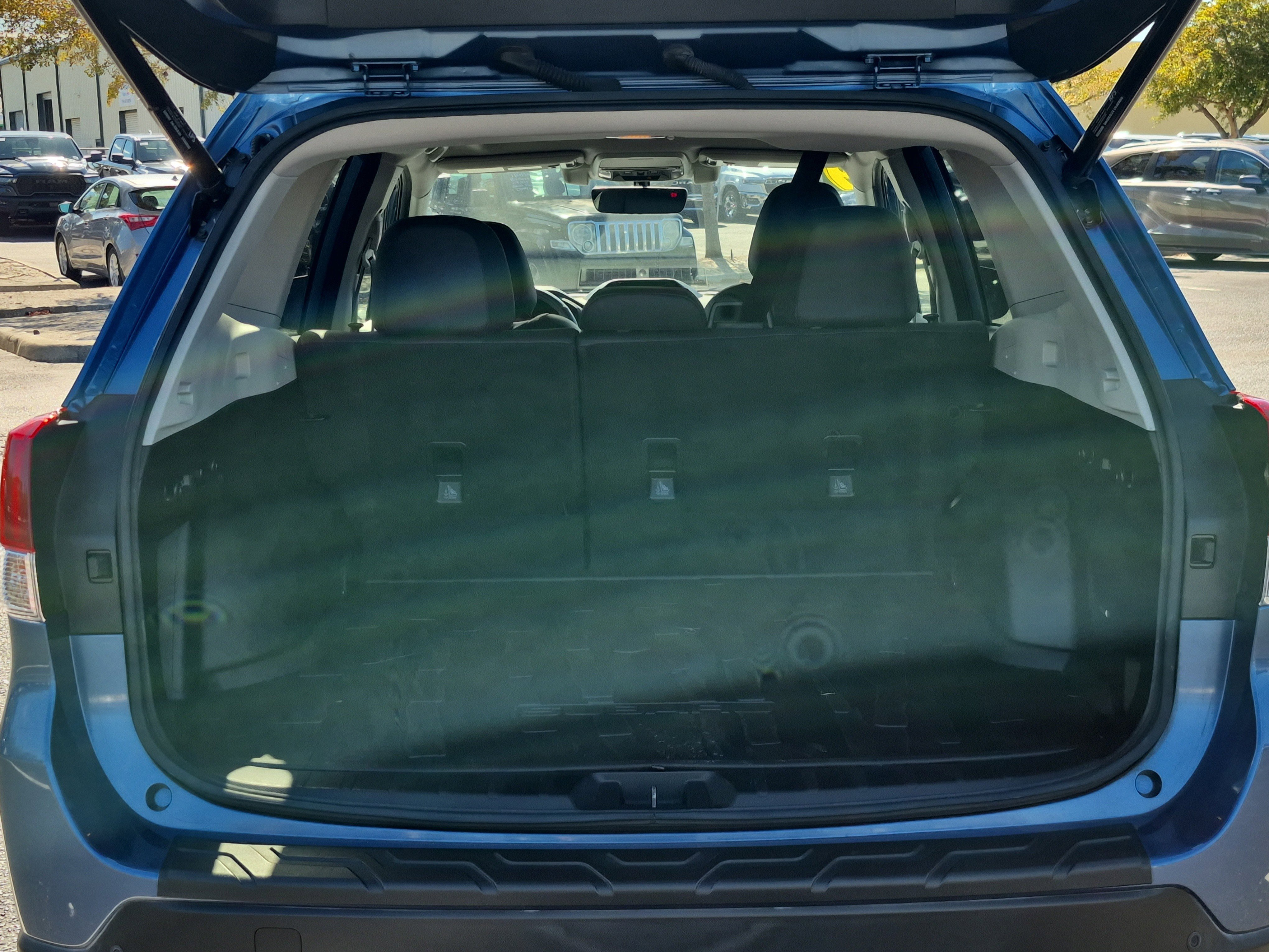 Used 2019 Subaru Forester Touring w/ Popular Package #3 image 13