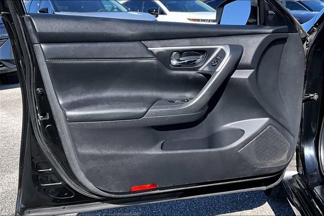 Used 2018 Nissan Altima 3.5 SL image 15