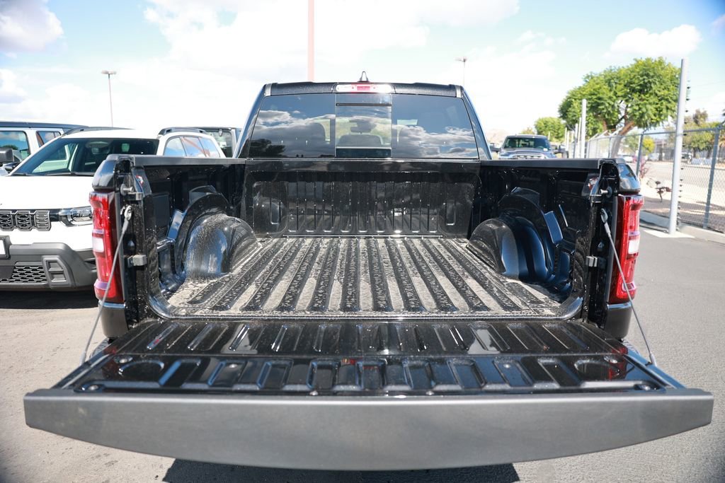 New 2026 RAM 1500 Express image 32