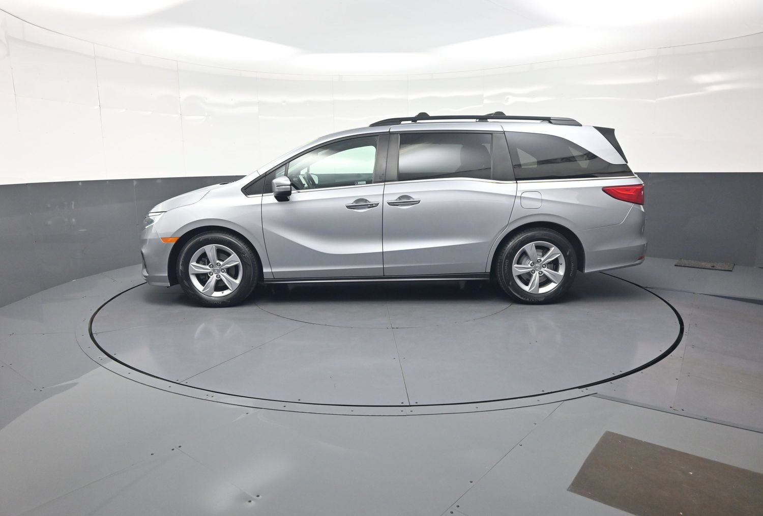 Used 2020 Honda Odyssey EX image 6
